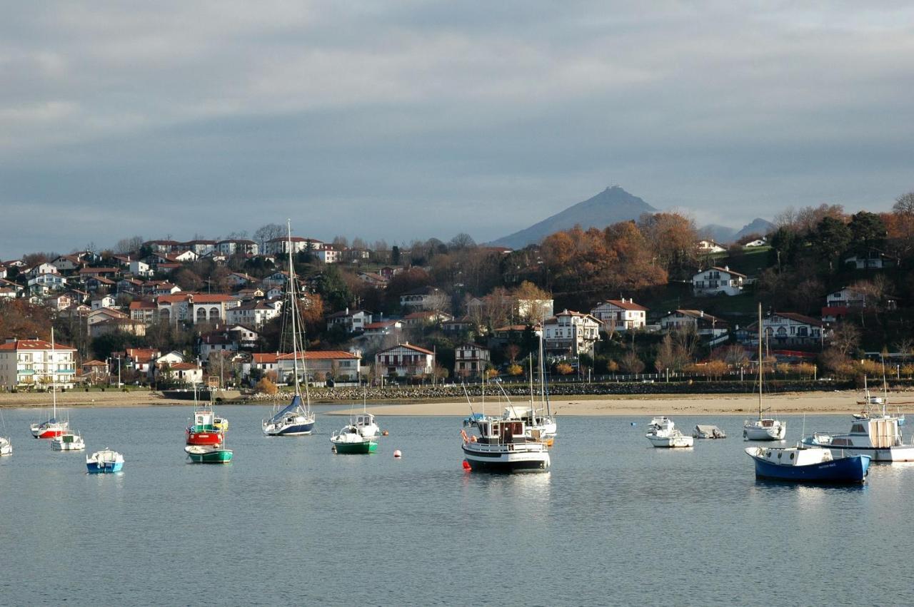 Hendaye-Plage A 200M De La Plageアパートメント エクステリア 写真